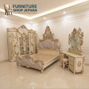 Set Kamar Tidur Mewah Jepara Ukiran Klasik Gold Champagne - Set Kamar Utama Sult